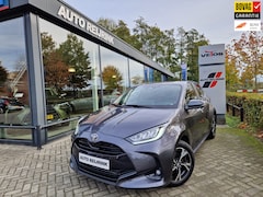 Toyota Yaris - 1.5 Hybrid 115 Style Technology/Park.sens/Keyless/Dode hoek det/Stoel-en Stuurverwarming