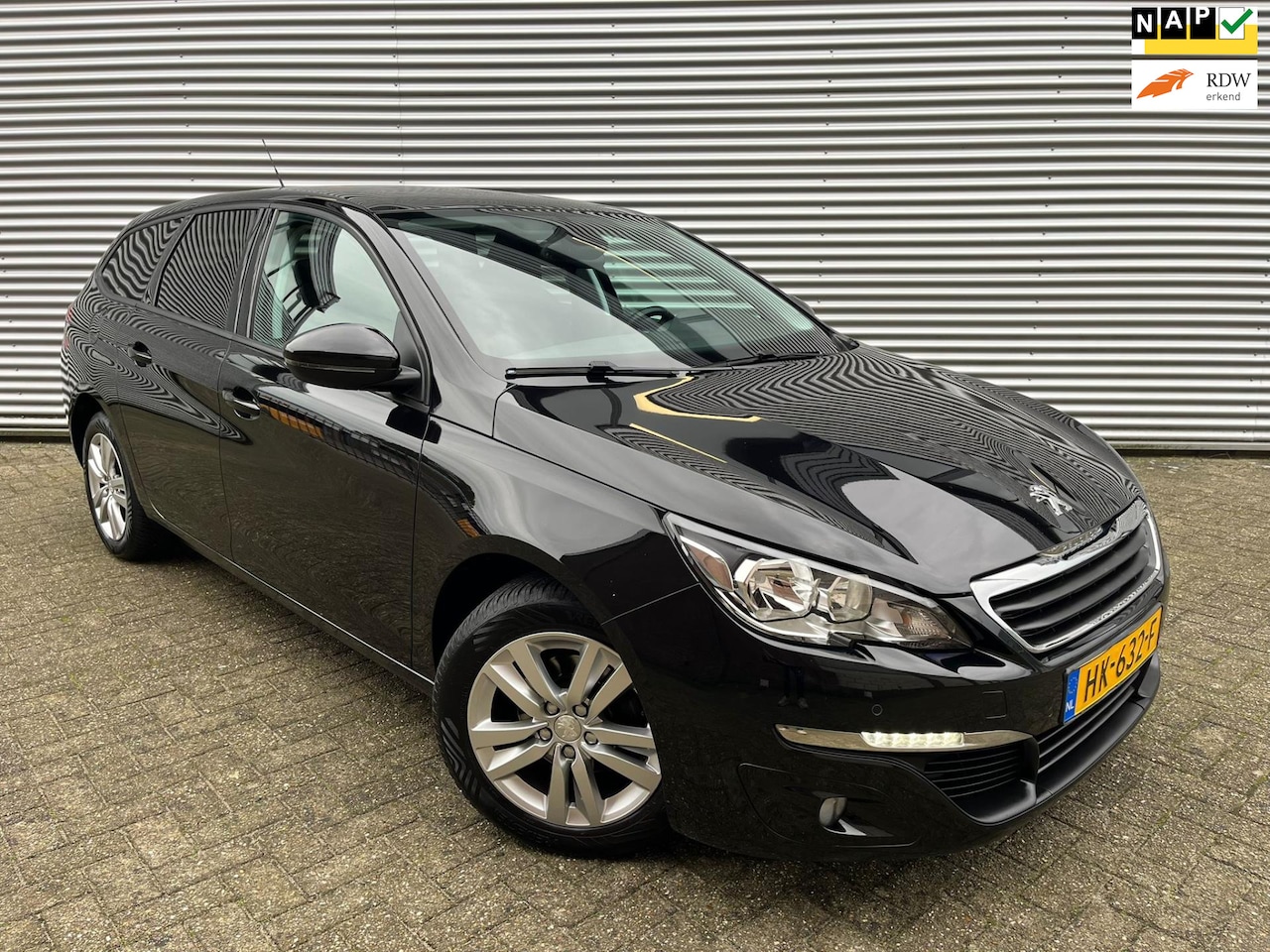 Peugeot 308 SW - 1.6 BlueHDI Blue Lease Executive Pack|Pano|Camera|Dab|Cruise|Airco|Trekhaak| - AutoWereld.nl