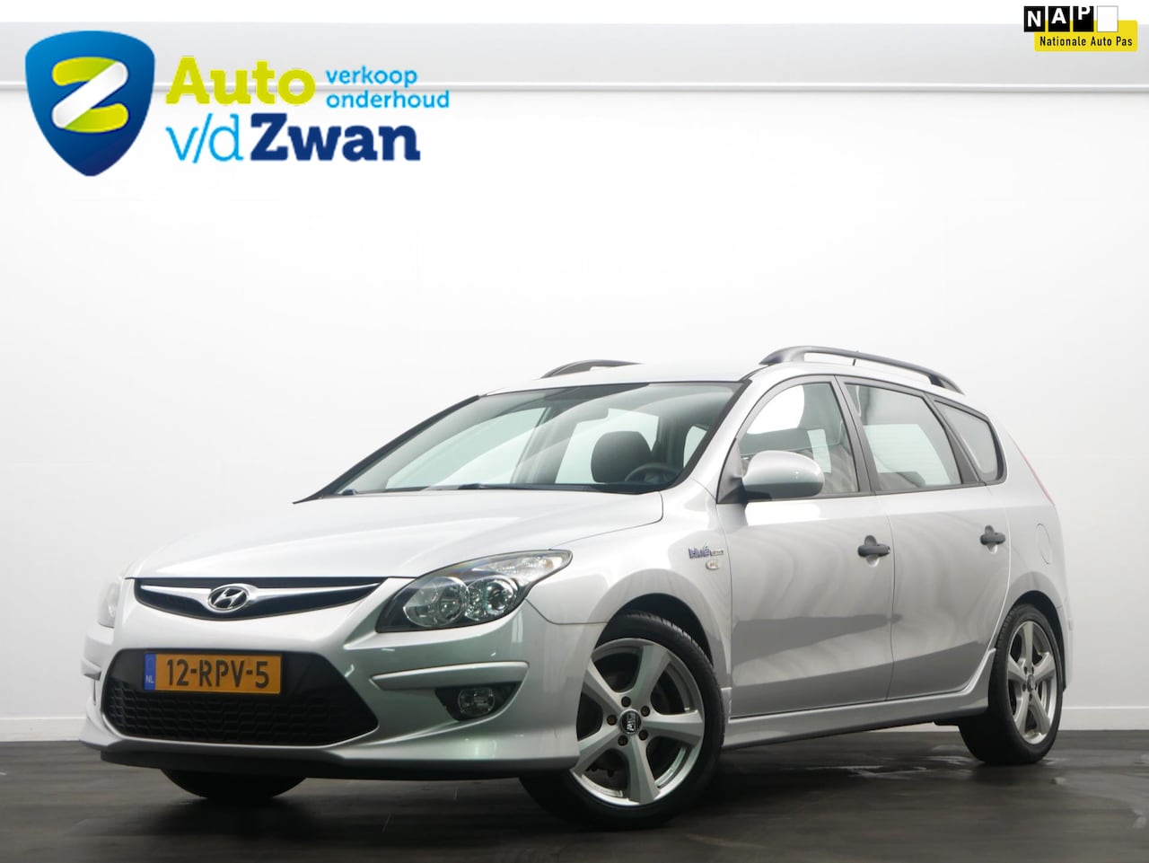 Hyundai i30 CW - 1.4i i-Drive Cool Airco/Cruise/Trekhaak - AutoWereld.nl