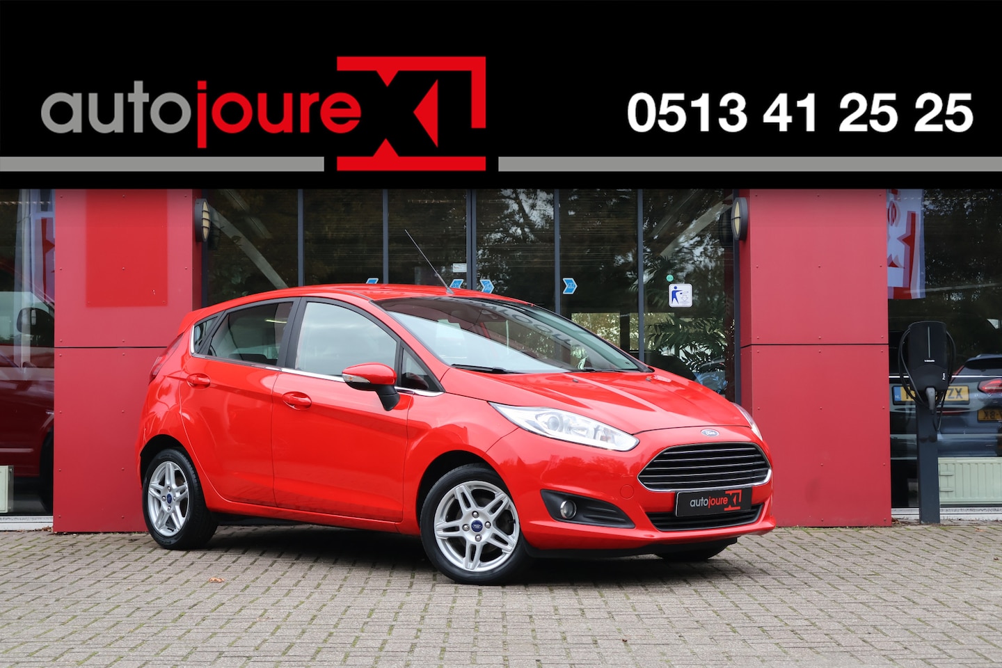 Ford Fiesta - 1.0 Titanium | Origineel NL | Cruise Control | Navigatie | Airco | - AutoWereld.nl