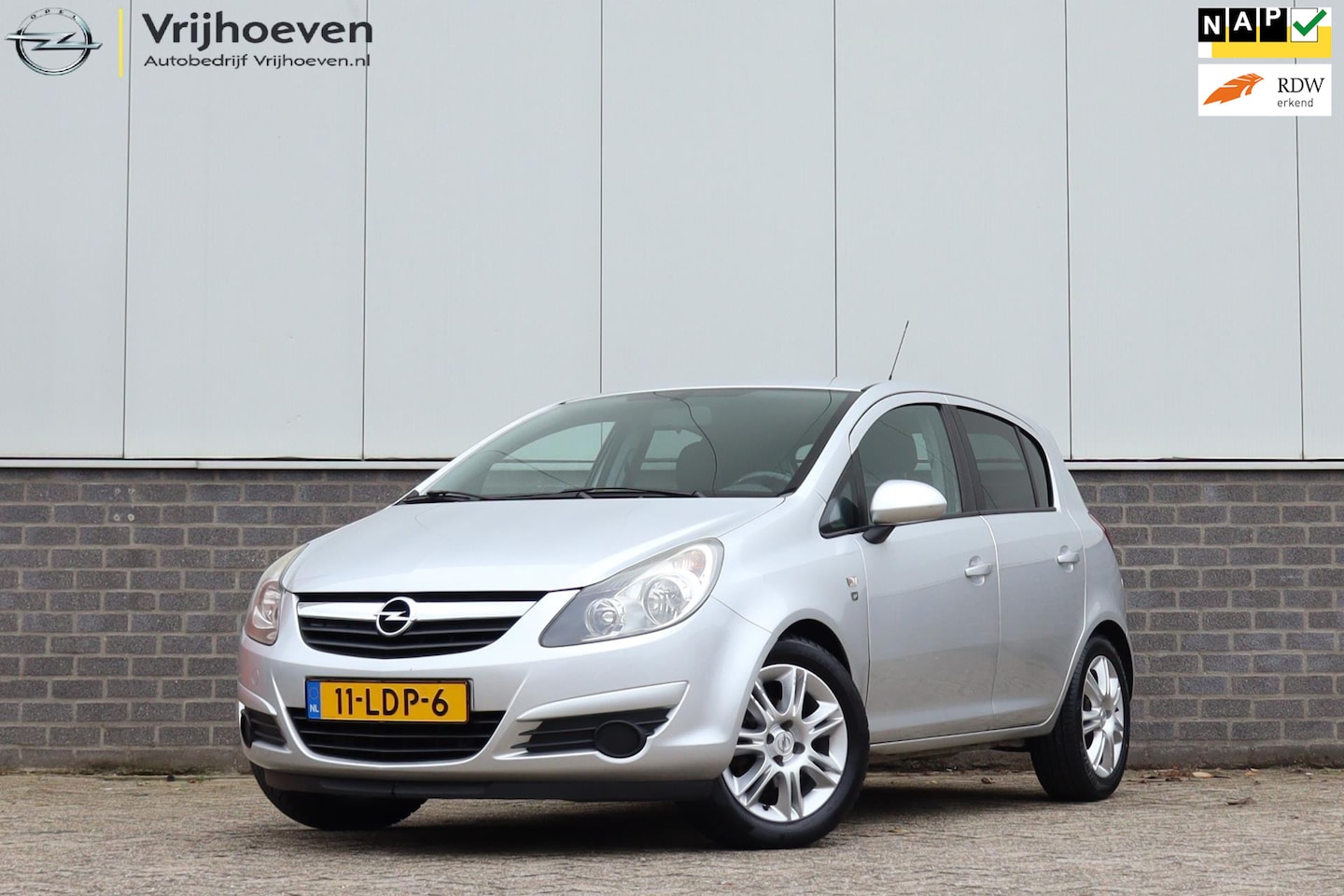 Opel Corsa - 1.2-16V '111' Edition Trekhaak - AutoWereld.nl