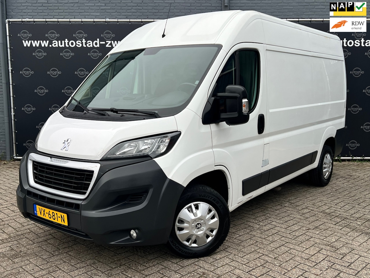 Peugeot Boxer - 330 2.2 HDI L2H1 XT DC /3 Zits/NL-Auto/2e Eigenaar/NAP/APK/Airco/Navi/Trekhaak - AutoWereld.nl