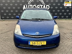 Toyota Prius - 1.5 VVT-i Comfort (Achter Schade)