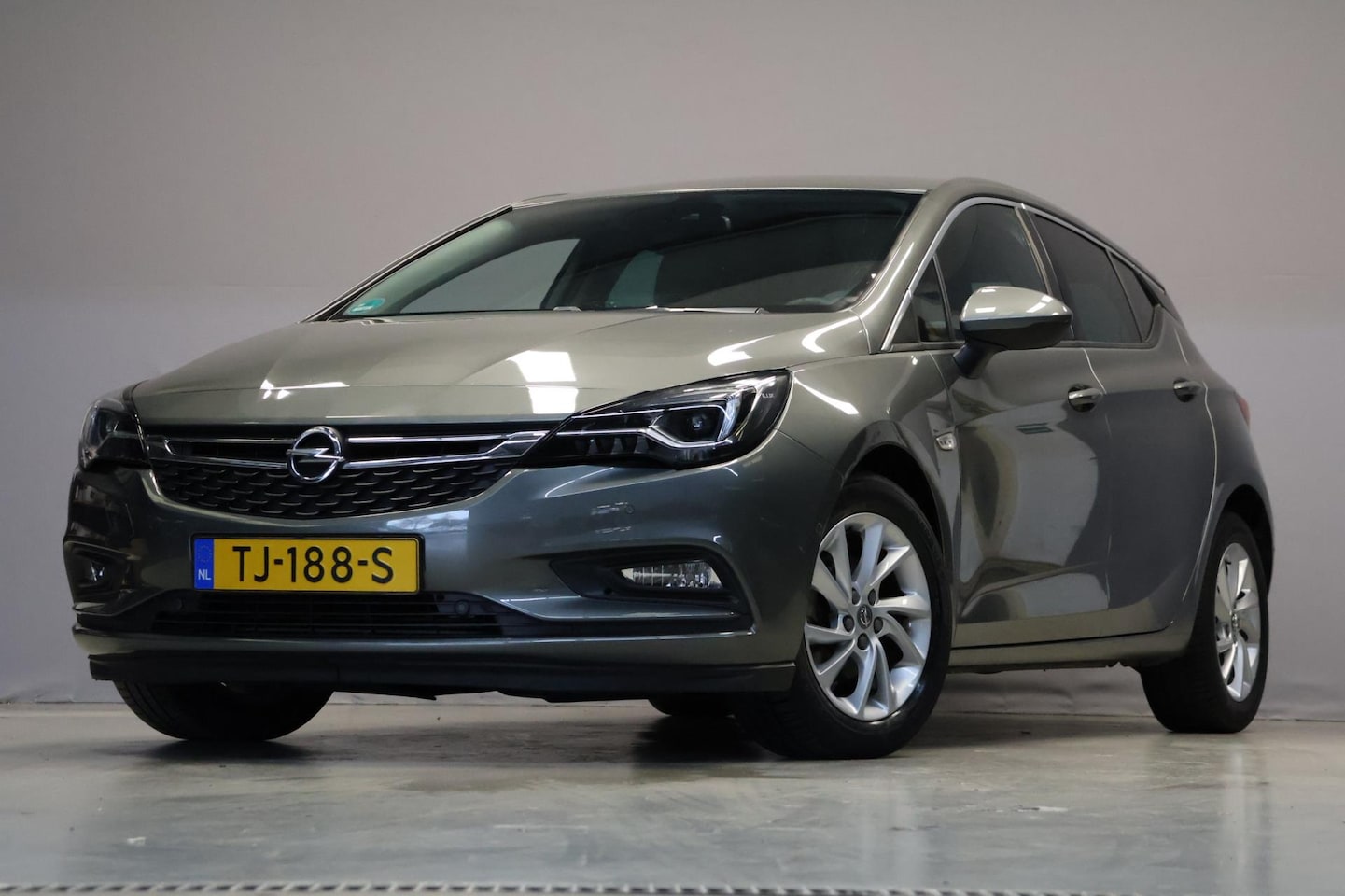 Opel Astra - 1.0 Innovation |Keyless|Carplay|Cam| - AutoWereld.nl