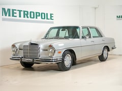 Mercedes-Benz 280 - SE 3.5 M1067