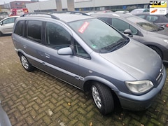 Opel Zafira - 1.8-16V Elegance AUTOMAAT/7-persoons