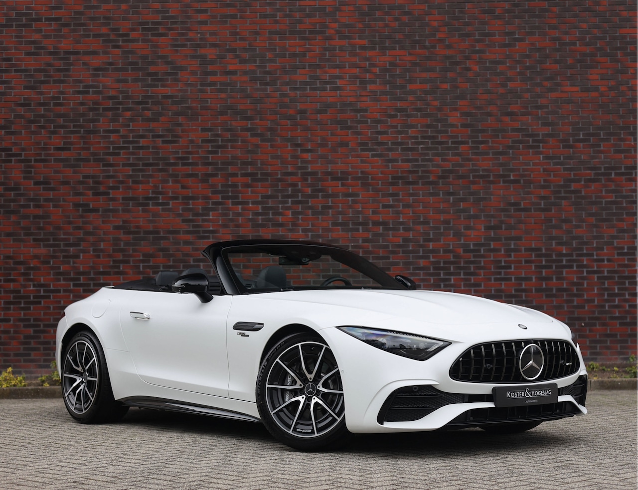 Mercedes-Benz SL-klasse Roadster - AMG 43 | Opalith Magno - Multicontour - Airscarf - Burmester - AutoWereld.nl