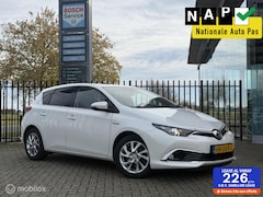 Toyota Auris - 1.8 Hybrid Executive| Leer | Camera | Bluetooth