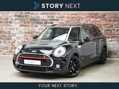 MINI Clubman - Cooper S ALL4 Chili Automaat / Panoramadak / Navigatie Professional / Achteruitrijcamera /