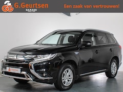 Mitsubishi Outlander - 2.4 PHEV Pure, LED, Trekhaak, Navigatie, Stoelverwarming, Apple CarPlay/Android Auto