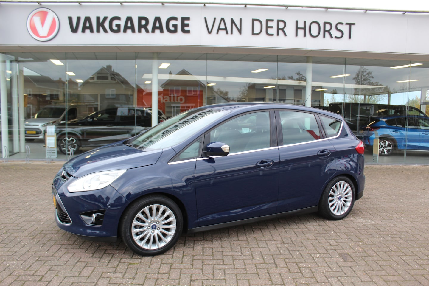 Ford C-Max - 1.6 EcoBoost Edition Plus 1.6 EcoBoost Edition Plus , 150pk Climate control , Trekhaak , Cruise control , Bluetooth - AutoWereld.nl