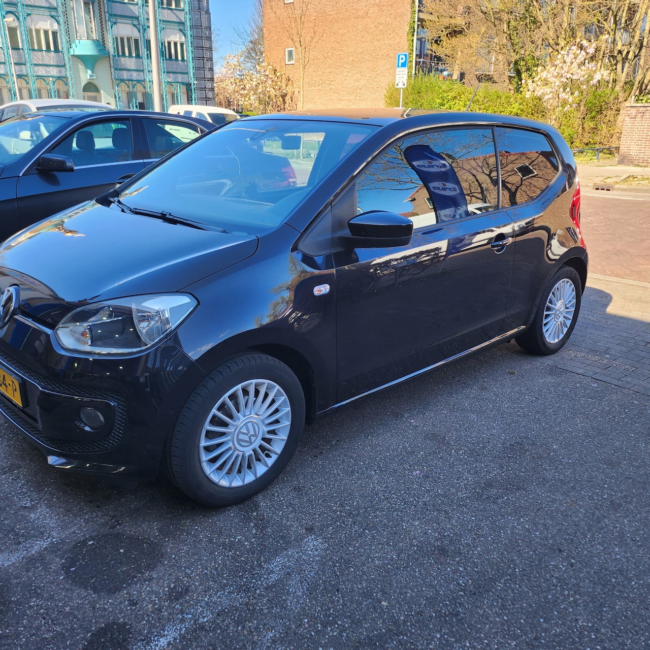Volkswagen Up! - 1.0 high up! BlueMotion - AutoWereld.nl
