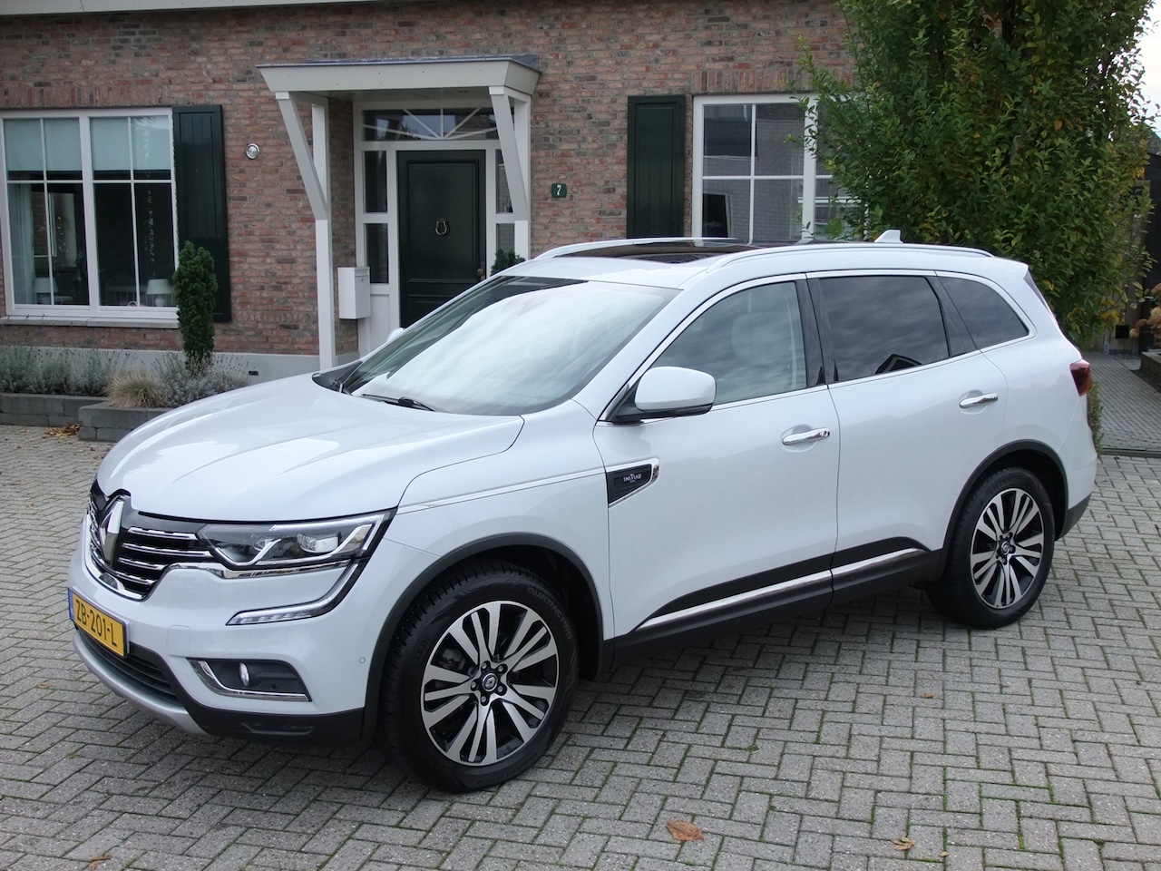 Renault Koleos - 2.0 dCi 4x4 Initiale Paris 2.0 dCi 4x4 Initiale Paris , trekhaak , 4X4 , Pano/schuifak, Leder enz. - AutoWereld.nl