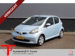 Toyota Aygo - 1.0-12V *Meeneemprijs* APK t/m 21-03-2026/Airco/Toerenteller/Radio-CD speler/Elektrische r