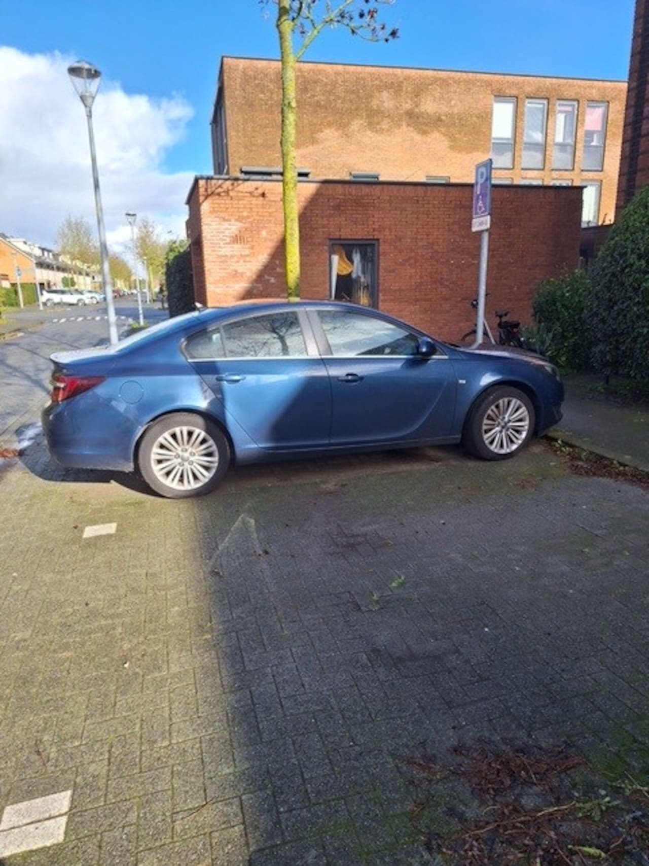 Opel Insignia - 1.6 Turbo 170pk Aut 4D Business+ - AutoWereld.nl