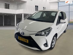 Toyota Yaris - 1.5 Hybrid Design Sport / Auto rijdt prima