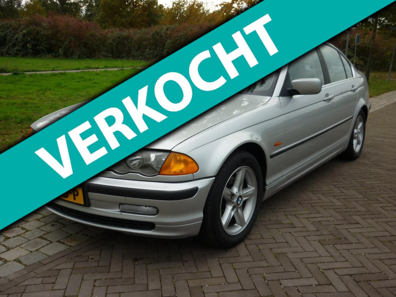 BMW 3-serie - 320i nette originele auto,weinig kilometers. - AutoWereld.nl