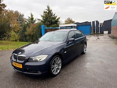 BMW 3-serie - 320i Dynamic Executive Airco