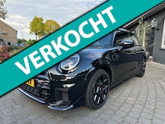 MINI John Cooper Works - 1.5 C Cooper M, Pano, Org NL, Dealer Garantie
