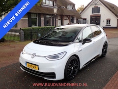 Volkswagen ID.3 - First Max 58kWh 92%SOH ACC/PANODAK/MASSAGE/TREKHAAK/HEADUP