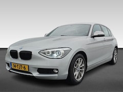 BMW 1-serie - 116i Business+ | Navigatie | Parkeerhulp