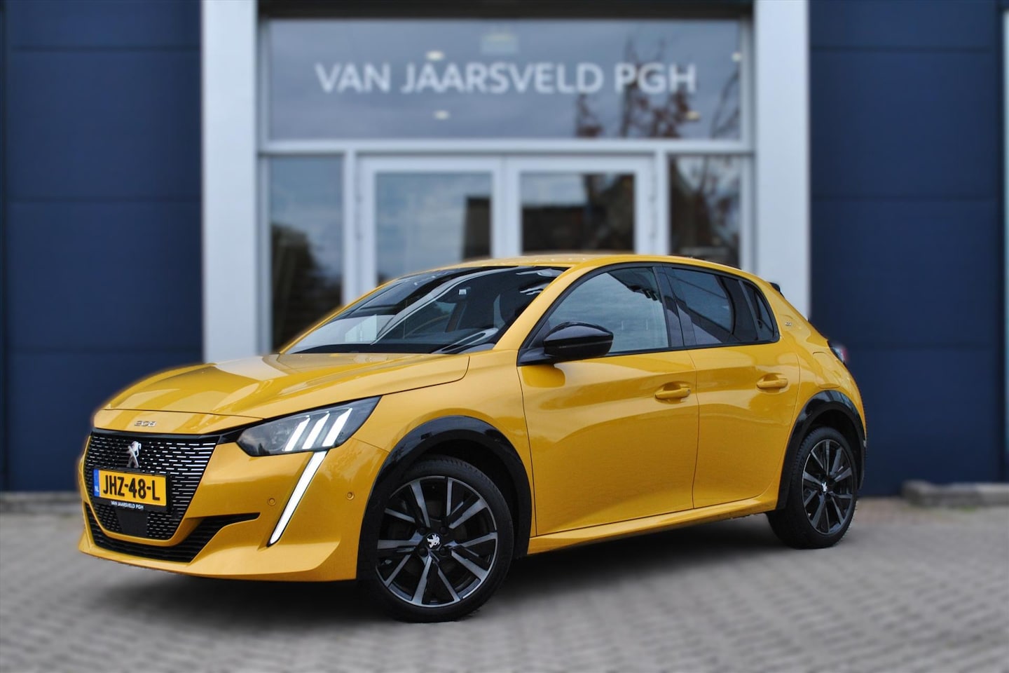 Peugeot 208 - GT 1.2 PureTech 100pk - AutoWereld.nl