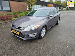 Ford Mondeo - 1.6 EcoBoost Titanium Airco Boekjes Nap Navi