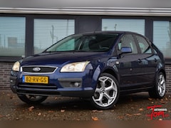 Ford Focus - 2.0-16V Titanium | CLIMA | CRUISE