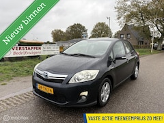 Toyota Auris - 1.8 Full Hybrid Business