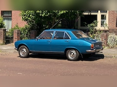 Peugeot 504 - 2.0 Ti