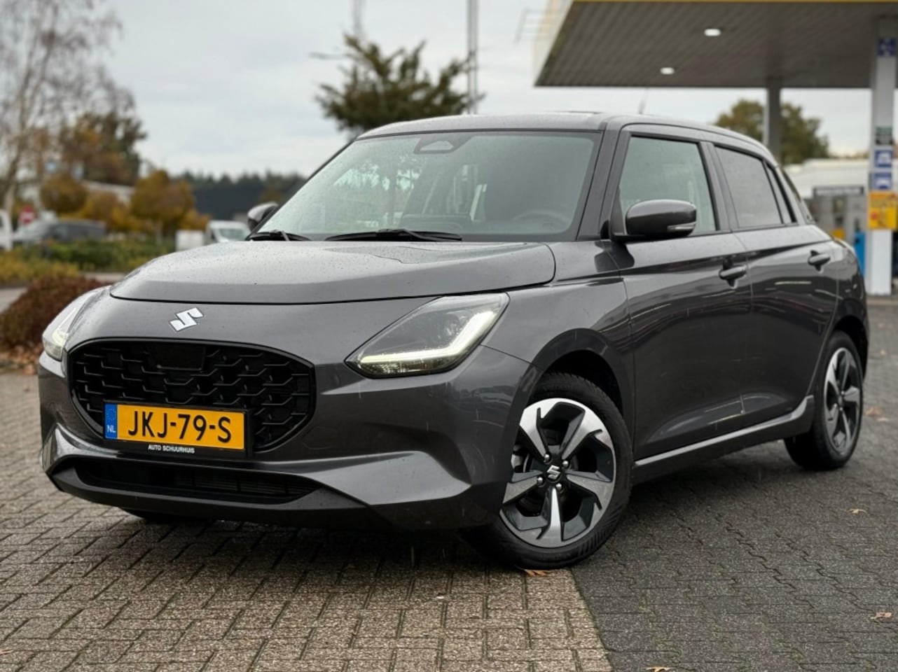 Suzuki Swift - 1.2 STYLE SMART HYBR. KEYLESS ECC CAMERA NAVI ADD. CRUISE - AutoWereld.nl