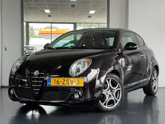 Alfa Romeo MiTo - 0.9 TwinAir Distinctive | Parkeersensor | Leder | Cruise | Airco