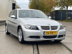 BMW 3-serie Touring - 325i Executive Automaat Xenon/Navi/PDC 218PK