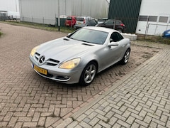 Mercedes-Benz SLK-klasse - 200 K Automaat Cruise Airco Pdc Voor En Achter Leder Bekleding
