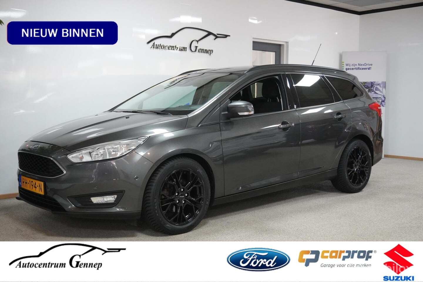 Ford Focus Wagon - 1.0 Lease Edition 1.0 Lease Edition - AutoWereld.nl