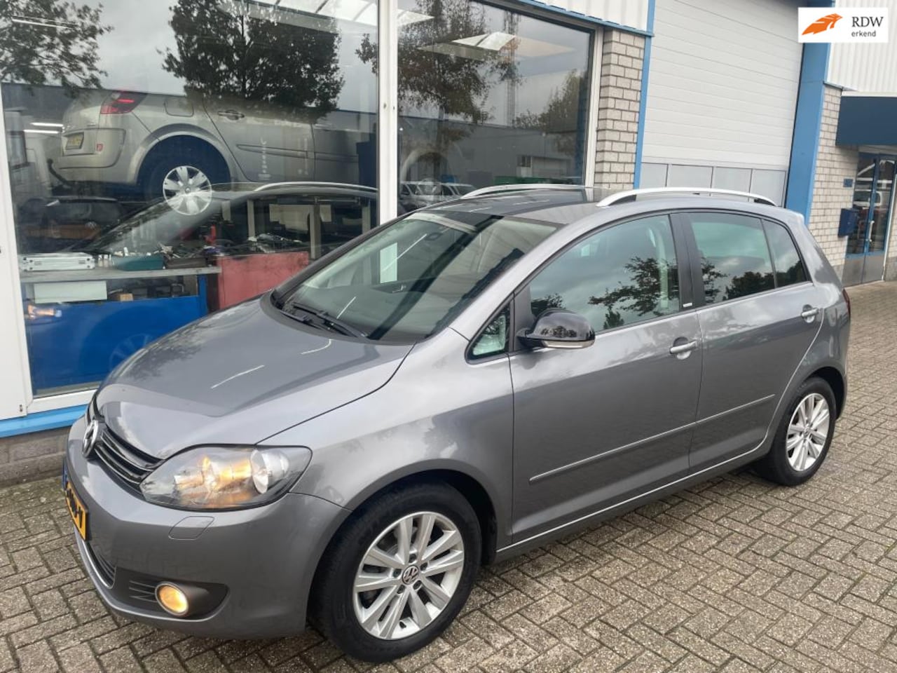 Volkswagen Golf Plus - 1.2 TSI Highline BlueMotion 1.2 TSI Highline BlueMotion - AutoWereld.nl