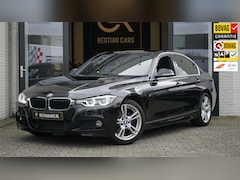 BMW 3-serie - 318i M Sport AUTOMAAT-ALCANTARA-CAMERA-CLIMA-FULL LED-NAVIGATIE-PDC