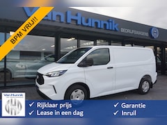 Ford Transit Custom - 320S 136PK Trend BPM VRIJ 13" Scherm Apple CP / Android A. Camera, LED, Trekhaak NR. V01