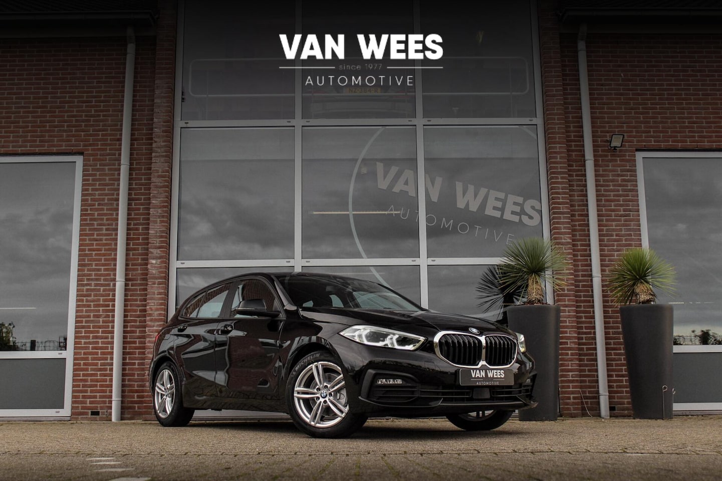BMW 1-serie - 116d F40 Executive Edition | 1e eigenaar | NL Auto | DAB | LED | Carplay | PDC | Cruise-co - AutoWereld.nl