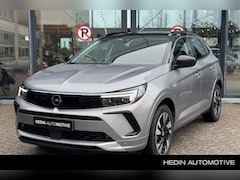 Opel Grandland - 1.6 Turbo 225PK PHEV Plug-In Hybrid Elegance | Trekhaak | Navigatie | AGR-stoelen+verw. |