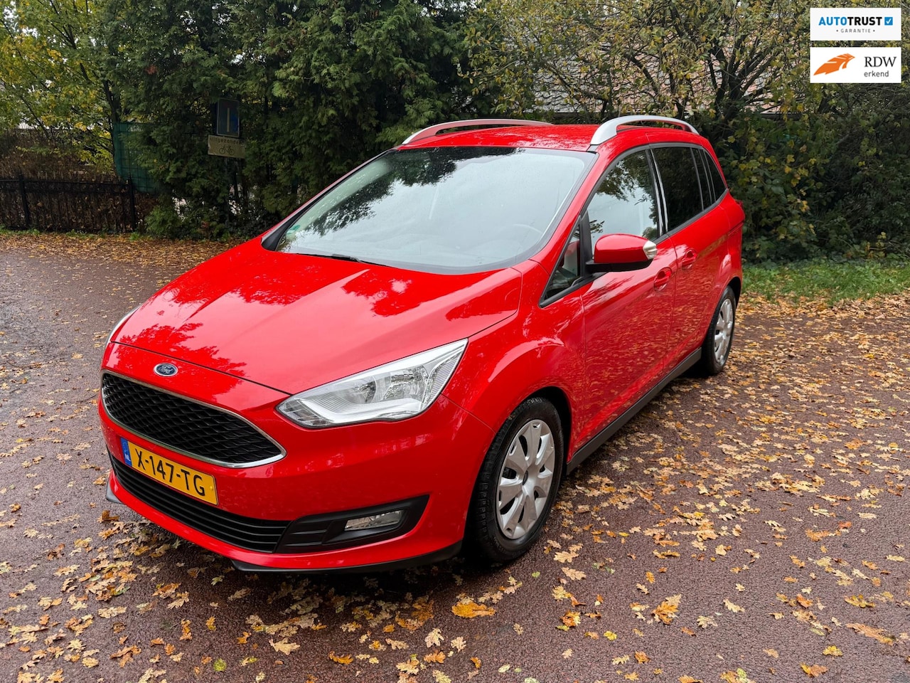Ford Grand C-Max - 1.0 Trend / Navi / Camera / Airco / Apk / pdc / cruisecontrol - AutoWereld.nl