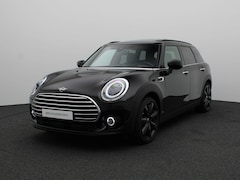 MINI Clubman - Cooper Richmond Park Edition + Adaptief Onderstel + Trekhaak + Panoramadak + 18''