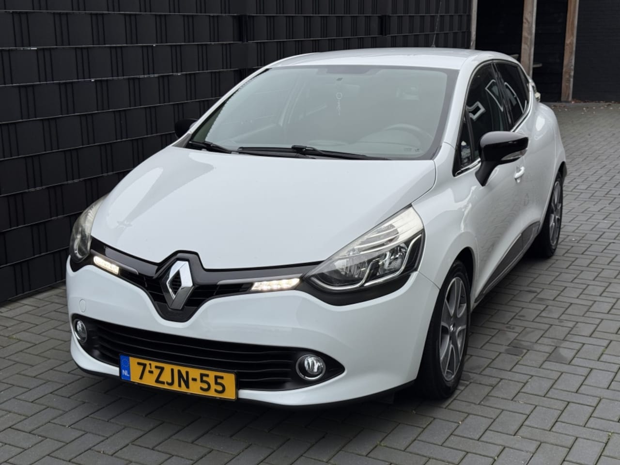 Renault Clio - 0.9 TCe Night&Day| WIT| CLIMA| NAVI| LM| PDC| NAP - AutoWereld.nl
