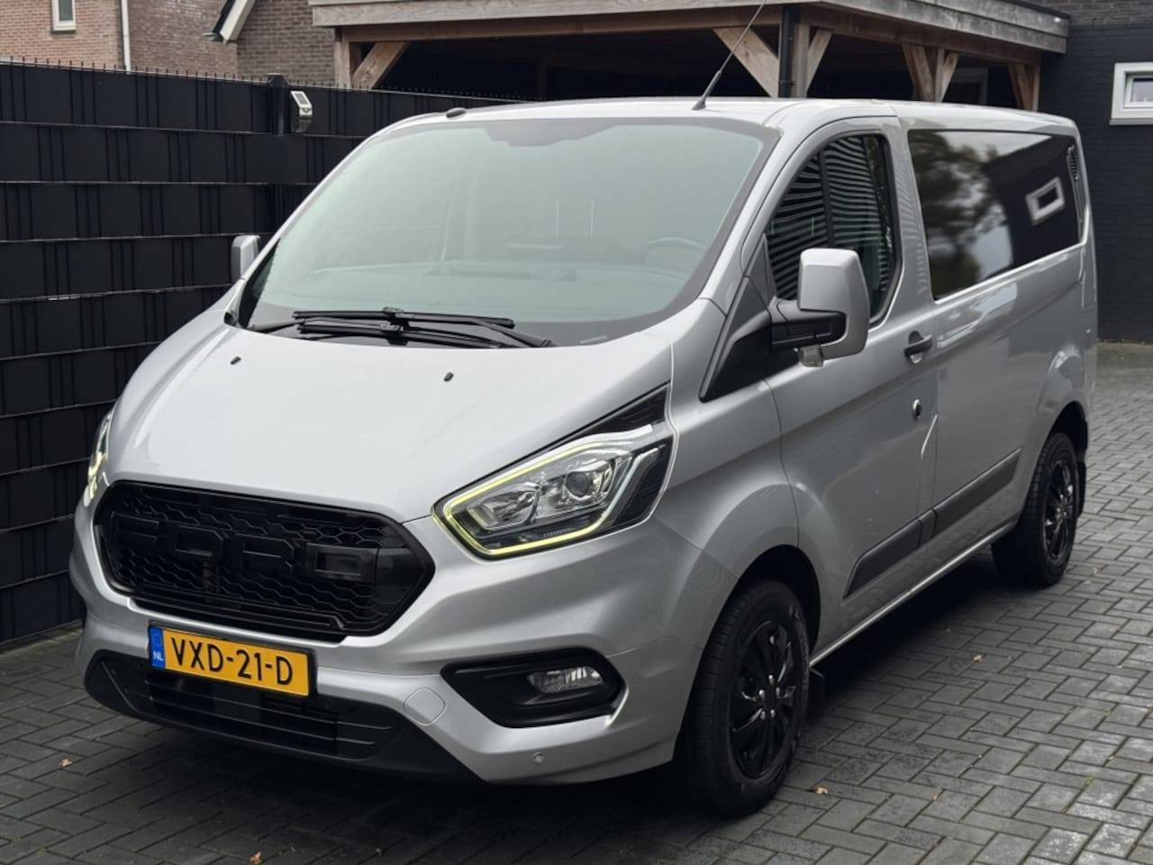Ford Transit Custom - 300 2.0 TDCI L1H2 Limited| CLIMA| NAVI| CRUISE| DAB+ - AutoWereld.nl