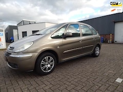 Citroën Xsara Picasso - 1.6i-16V Image