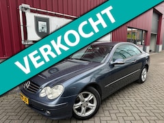 Mercedes-Benz CLK-klasse Coupé - 200 K. Avantgarde // Automaat // Navi // Clima // PDC // Trekhaak