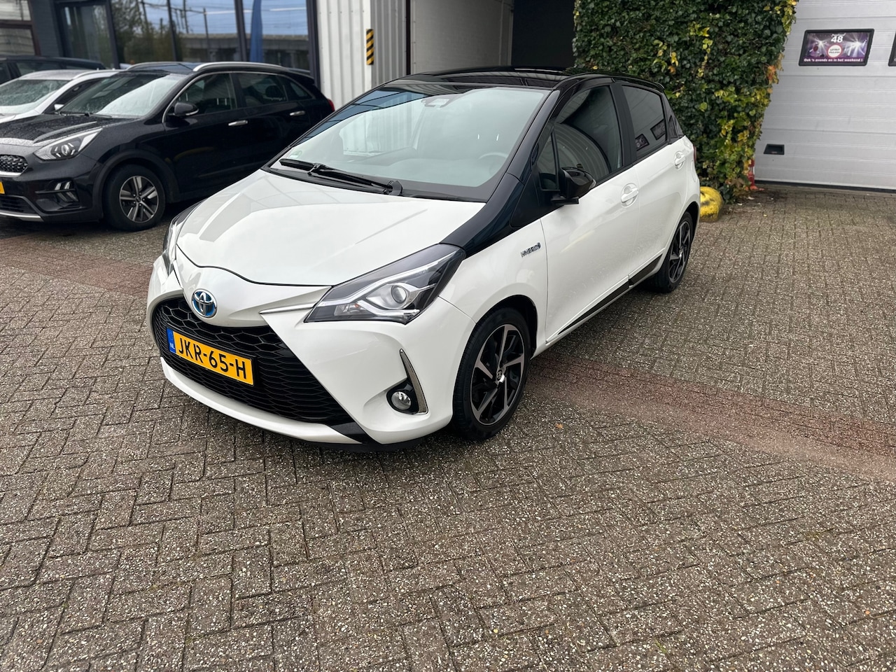 Toyota Yaris - 1.5 Hybrid Aspiration 1.5 Hybrid Aspiration - AutoWereld.nl