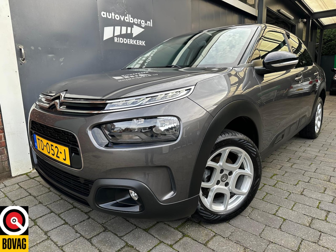 Citroën C4 Cactus - 1.2 PureTech Business 1.2 PureTech Business - AutoWereld.nl