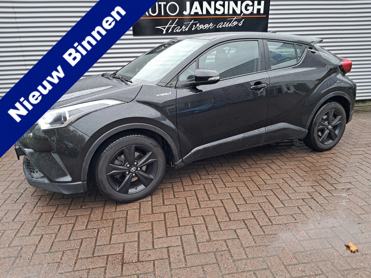 Toyota C-HR - 1.8 Hybrid Dynamic | Clima | Navigatie | Camera | LM Velgen | RIJKLAARPRIJS INCL 12 MAANDE - AutoWereld.nl