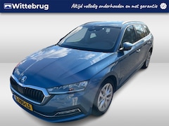 Skoda Octavia Combi - 1.0 e-TSI Business Edition Plus DSG Automaat Navigatie / Parkeersensoren / Trekhaak / El.